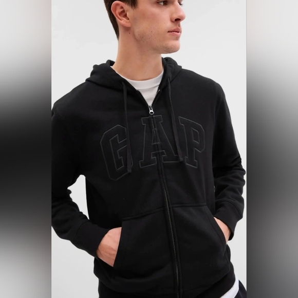 NWT! GAP, Heritage Logo, True Black - Picture 1 of 10